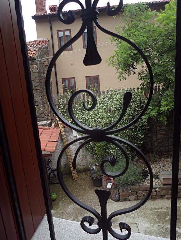 Bed and Breakfast Rosandra Сан-Дорлиго-делла-Валле Экстерьер фото